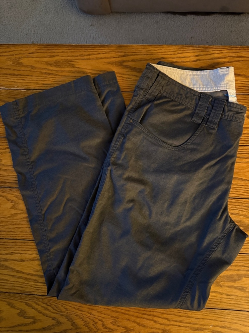 Columbia Men's Charcoal Gray Chino Pants